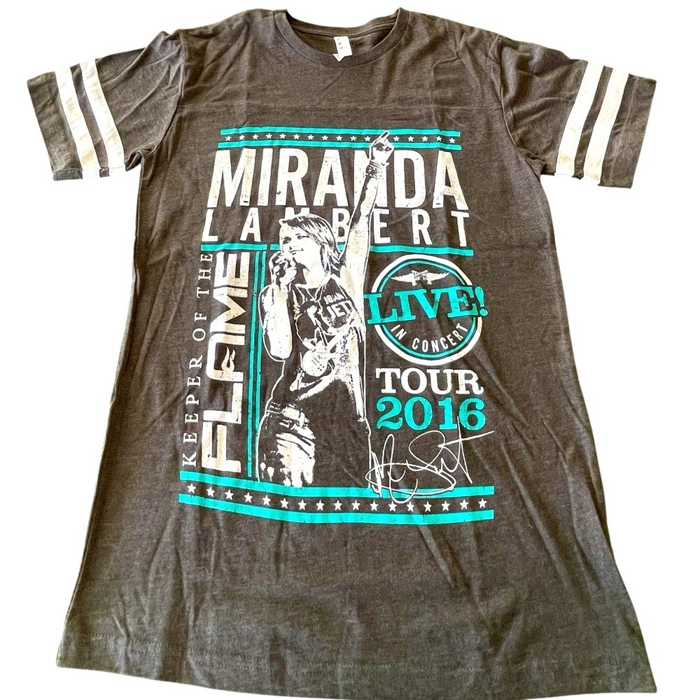 🩶🎶 NWT Miranda Lambert concert t-shirt size S.  Keeper of the Flame tour